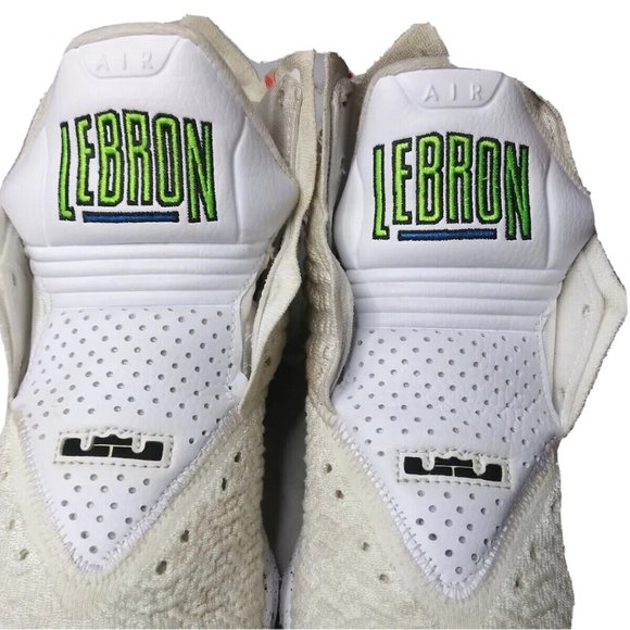 Nike LeBron 17 Air Command Force Shoes Mens Size 8.5 Sneakers White Multicolor - Picture 9 of 12